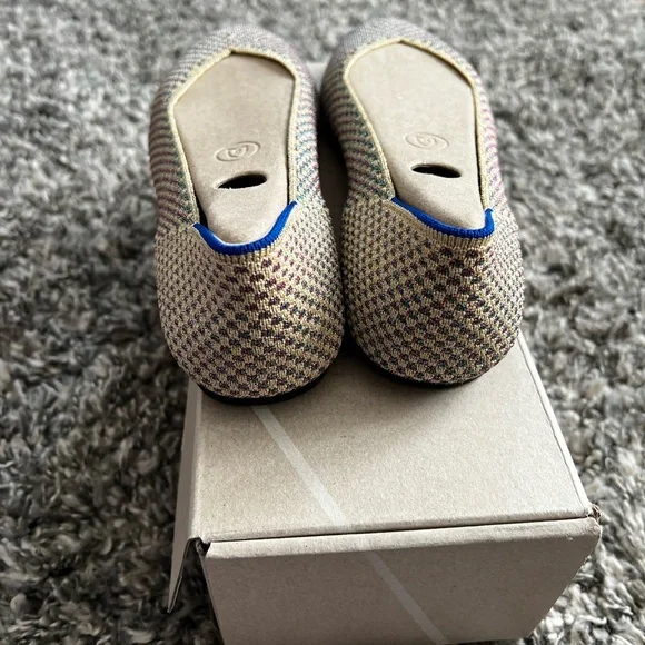 Rothy's Silver Flats Comfortable Woven Design - Picture 5 of 6